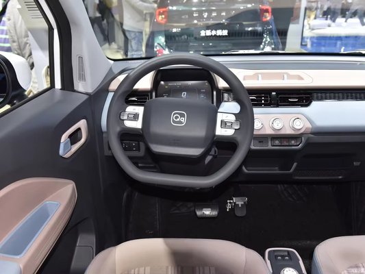 Level Mini Car Chery QQ Ice Cream 120km Energy Vehicle with 6.5 Hours Charging Time