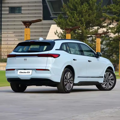 180km/h Maximum Speed Pure Electric 2023 Buick E5 Left Hand Drive Large 5-seater SUV