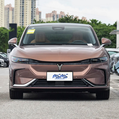 2023 Voyah PHEV Midsize Car with 580km Range and 4-Door 5-Seater SUV Body Structure