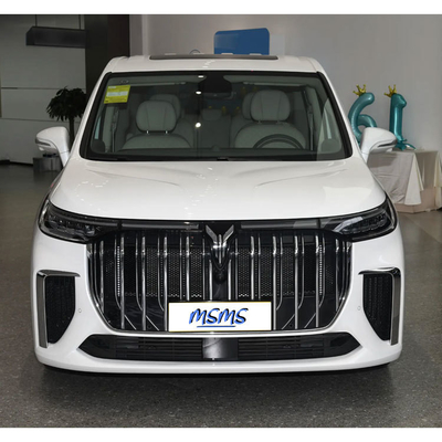 2024 Luxury Electric Car Voyah Dreamer Hybrid MPV 7 Seats Long Range Electric Vehicle