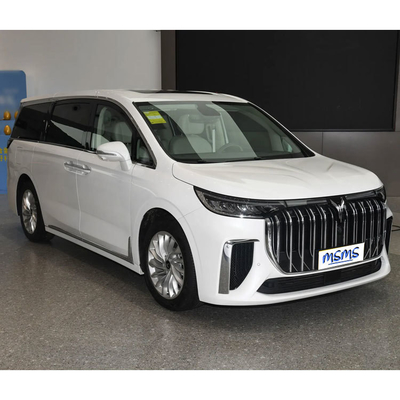 2024 Luxury Electric Car Voyah Dreamer Hybrid MPV 7 Seats Long Range Electric Vehicle